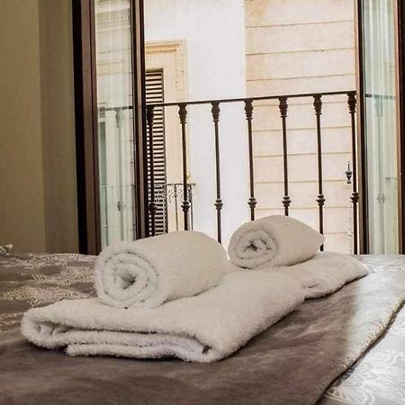 Casa Con Piscina Junto Catedral De Sevilla Екстериор снимка