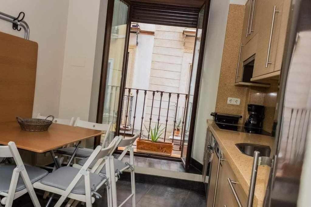 Casa Con Piscina Junto Catedral De Sevilla Екстериор снимка