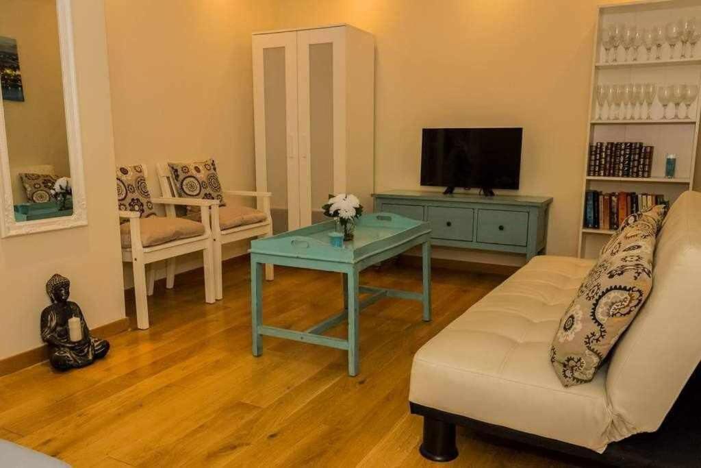 Casa Con Piscina Junto Catedral De Sevilla Екстериор снимка